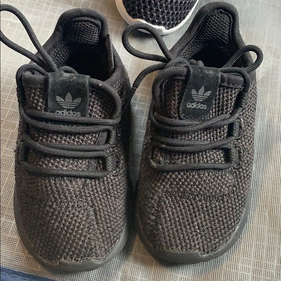 adidas Other - Adidas Sneaker